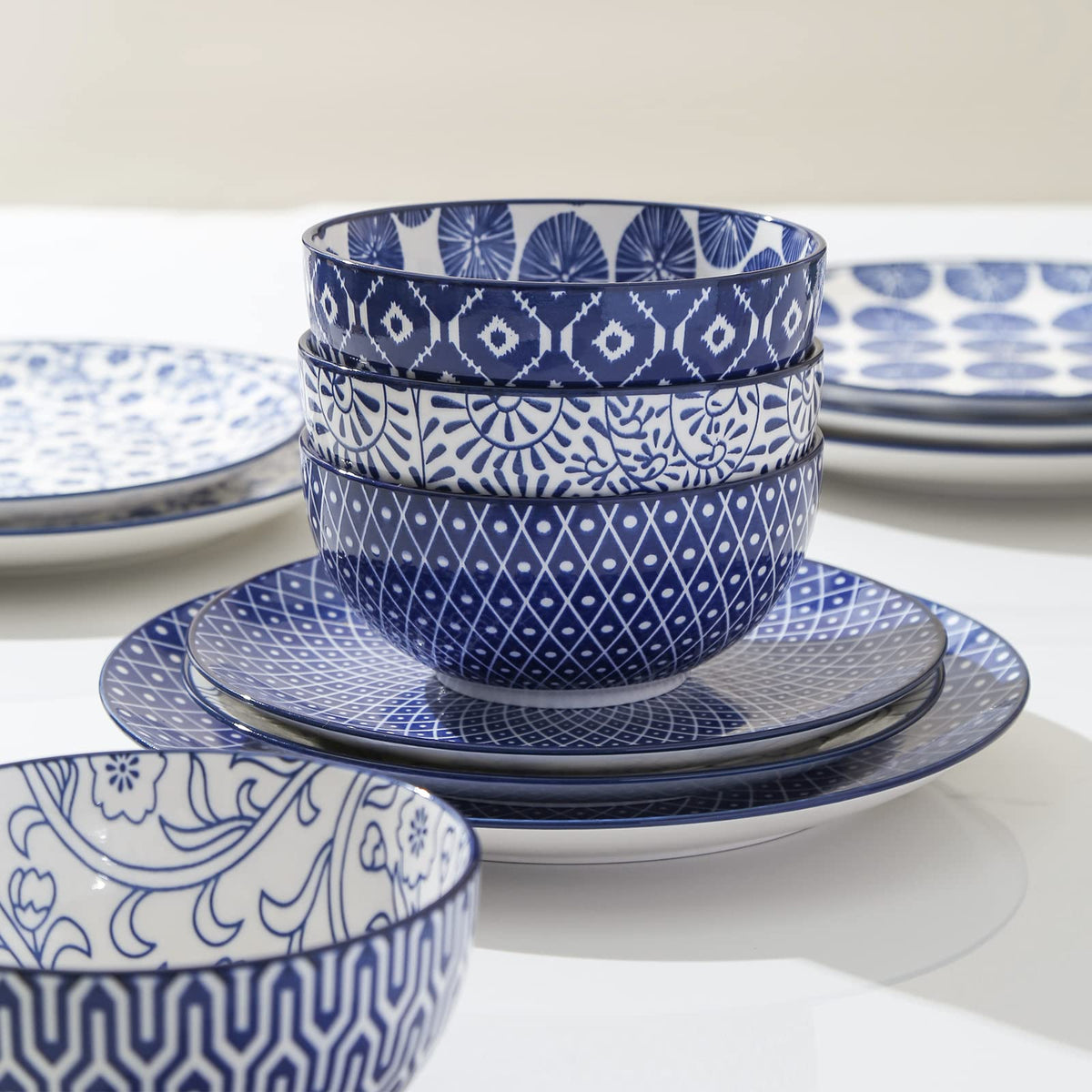 Ceramic Dinnerware Sets 12 Piece Cappuccino Cups with Saucers and Metal Stand W9930