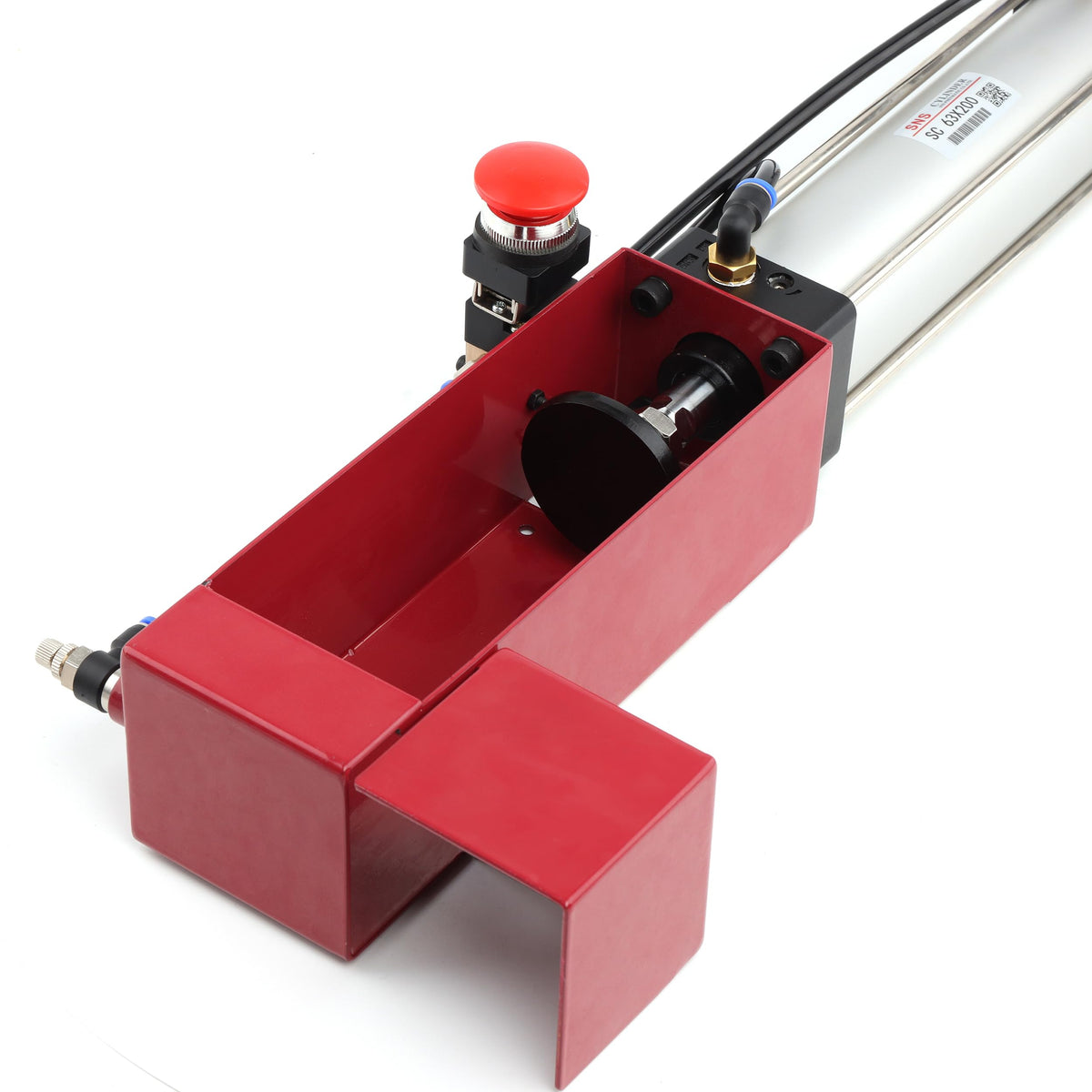Aluminum Can Crusher Heavy Duty 12 Oz. and 16 Oz. Red Z859221